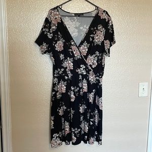 Black pink and white flowered Derek ❤️ hearts brand dress.